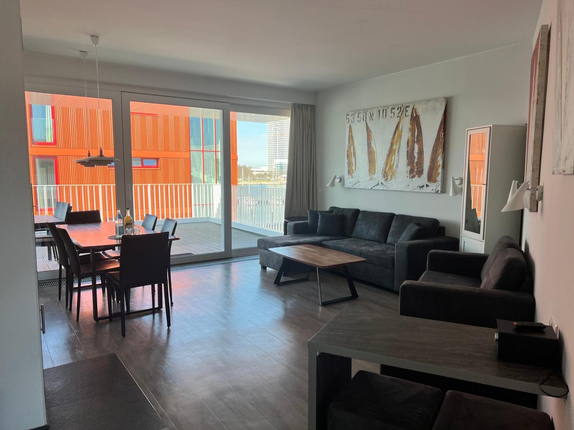 App 9 Penthouse 